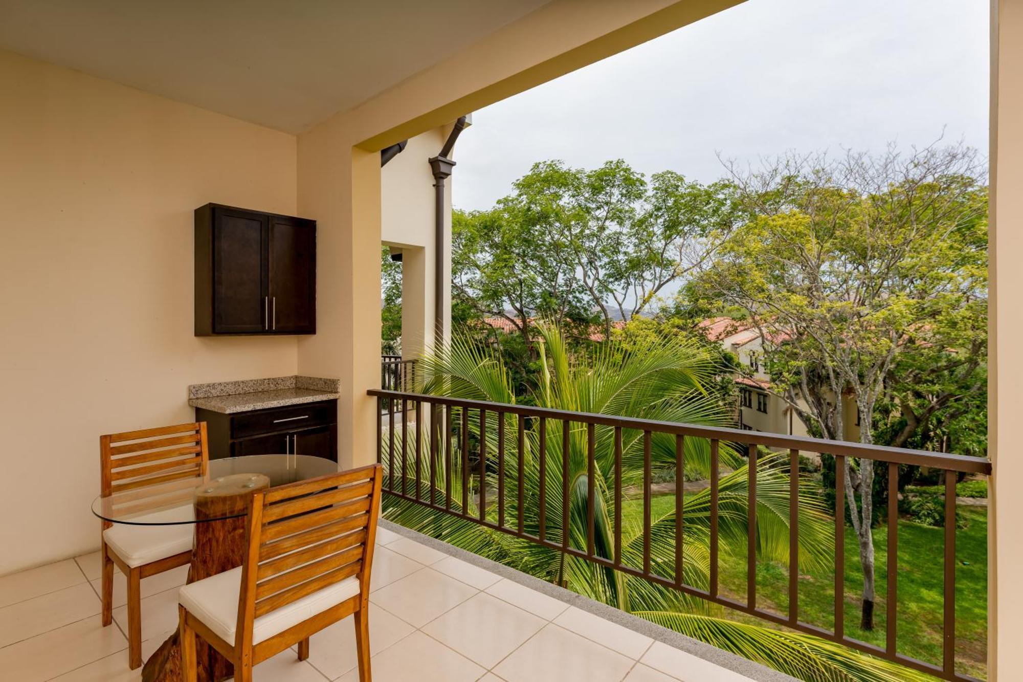 Coco Breeze Private Residence Экстерьер фото