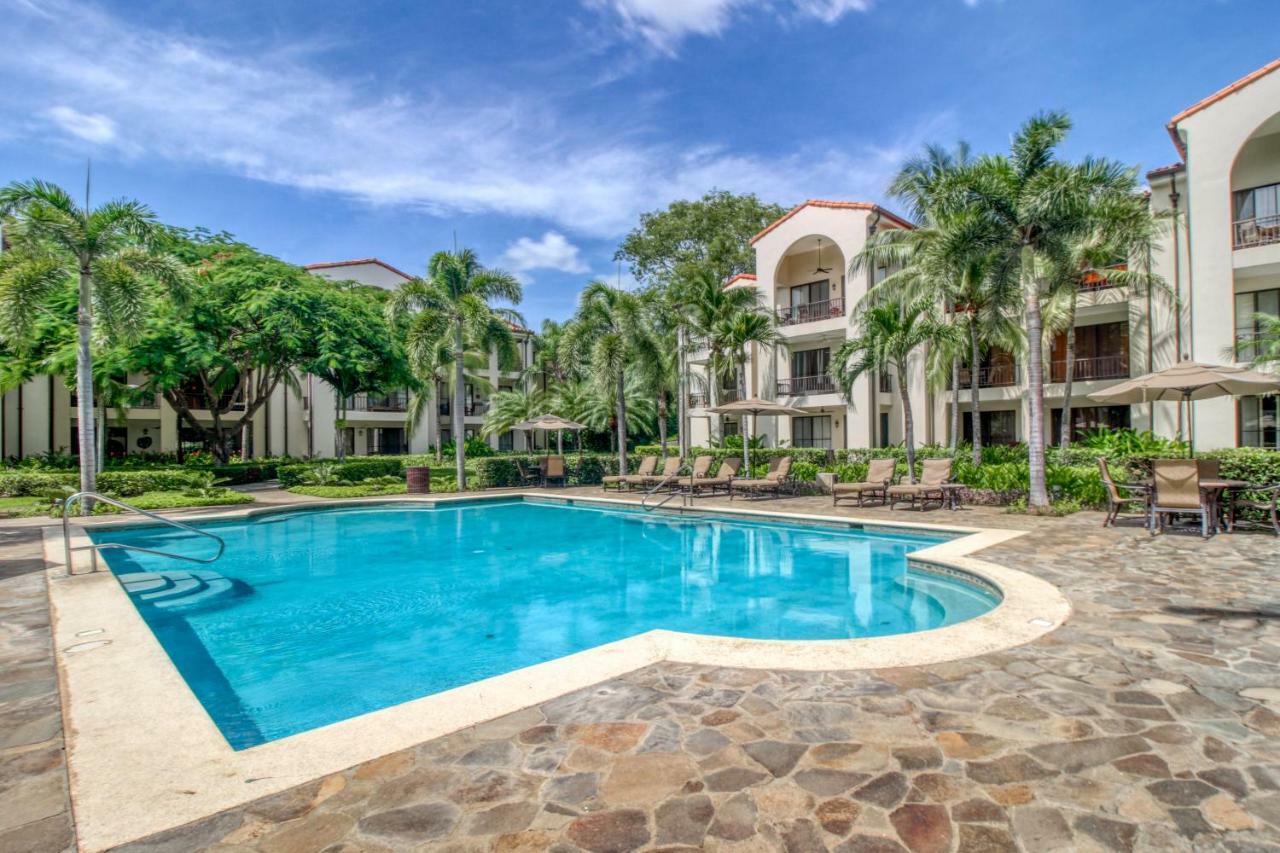 Coco Breeze Private Residence Экстерьер фото